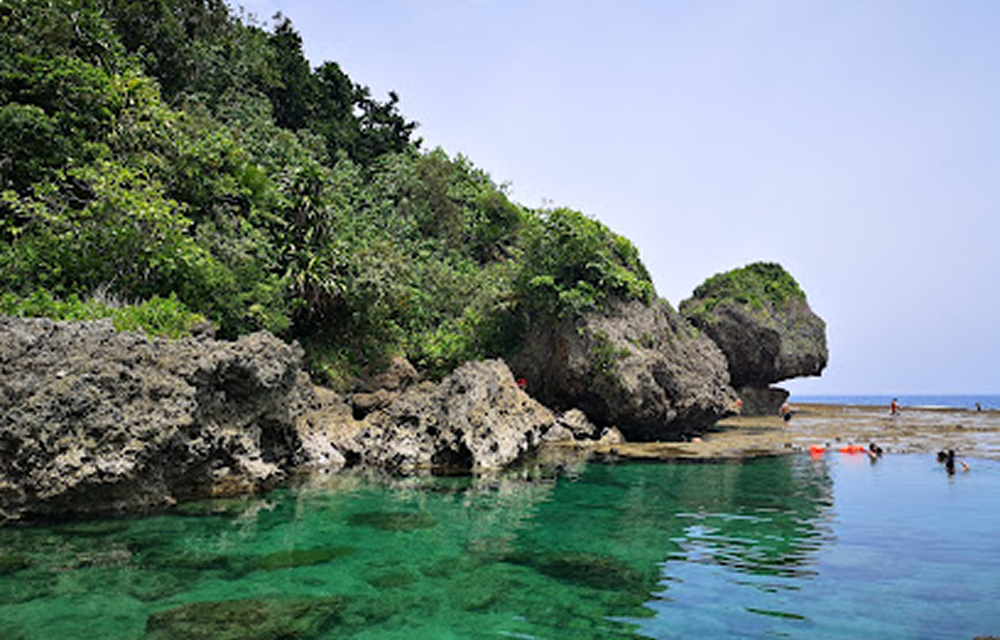 Magpopongko Rock Pools and Flats